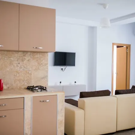 Apartel 24 - Nico Apart 1 *